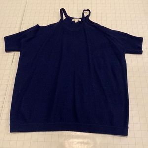 Dark blue, shoulder-less, short-sleeved sweater